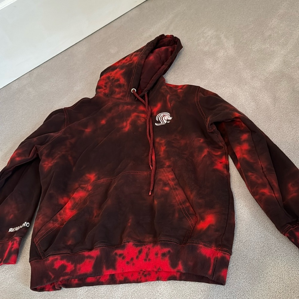 Atheltic sweatshirt